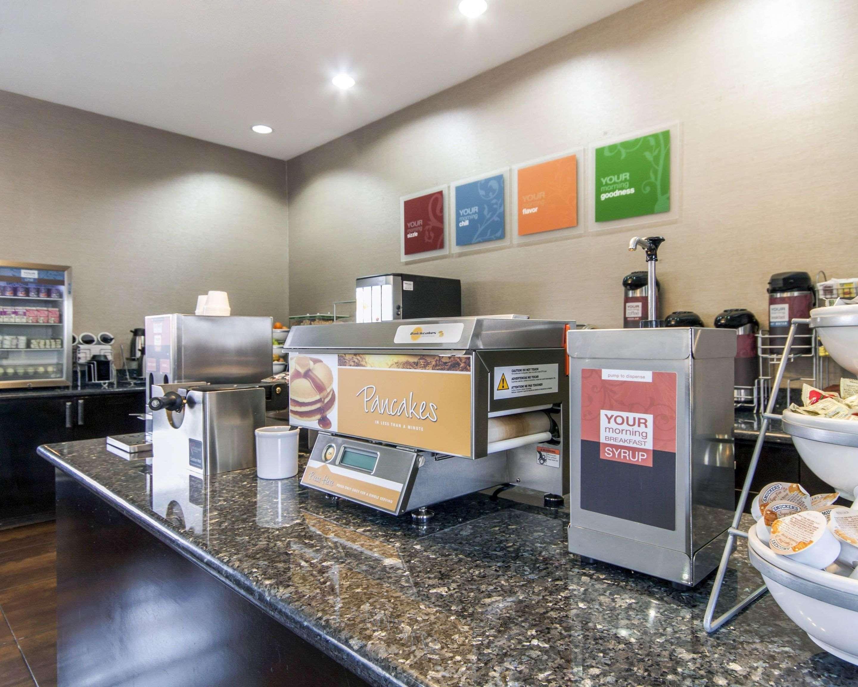 אל פאסו Comfort Inn & Suites I-10 Airport מראה חיצוני תמונה