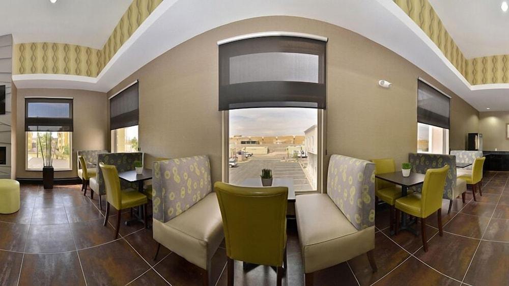 אל פאסו Comfort Inn & Suites I-10 Airport מראה חיצוני תמונה