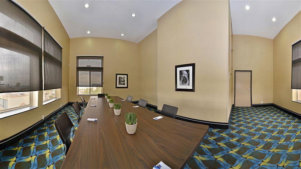 אל פאסו Comfort Inn & Suites I-10 Airport מראה חיצוני תמונה